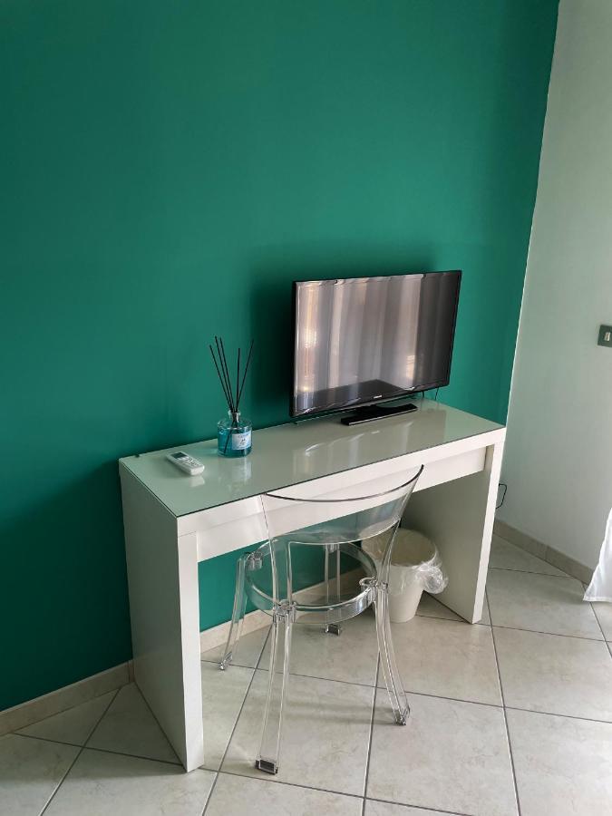 Apartamento Renza House Chiaia Nápoles Exterior foto
